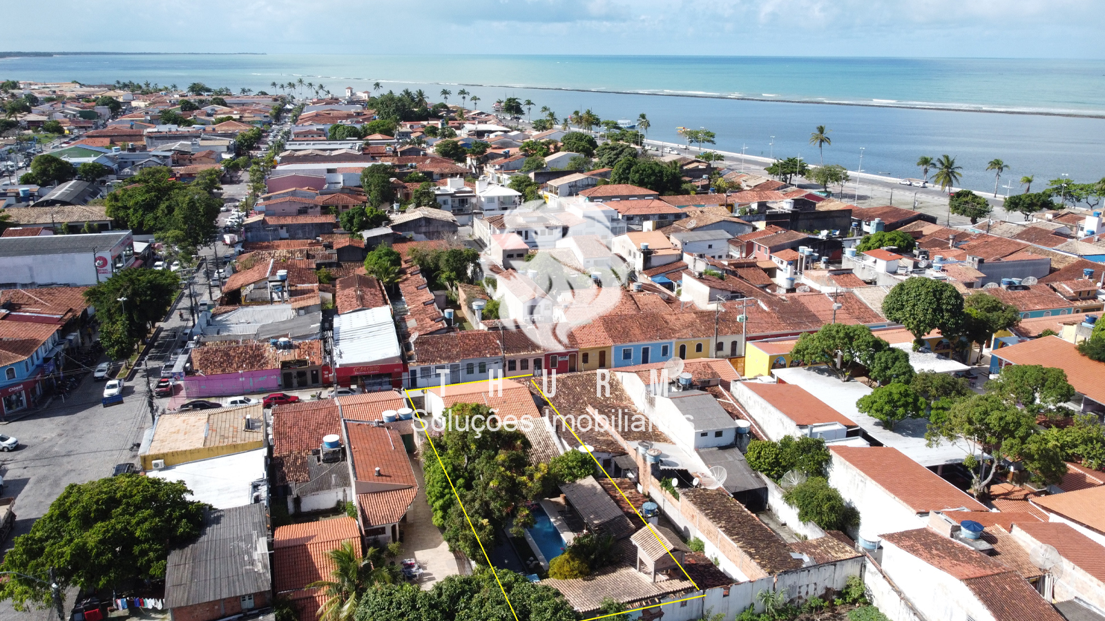 1 Casa à venda no Centro de Porto Seguro