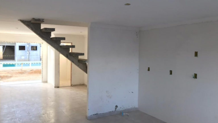 Apartamento à Venda em Arraial D'Ajuda, Porto Seguro - Condomínio Residencial Monte das Oliveiras